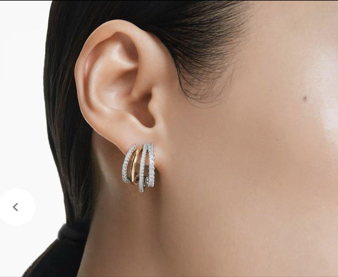 SWAROVSKI スワロフスキー　Hyperbola フープピアスYG