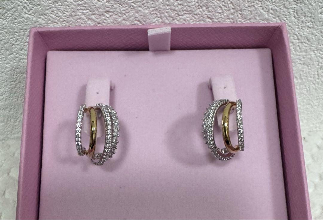 SWAROVSKI スワロフスキー　Hyperbola フープピアスYG