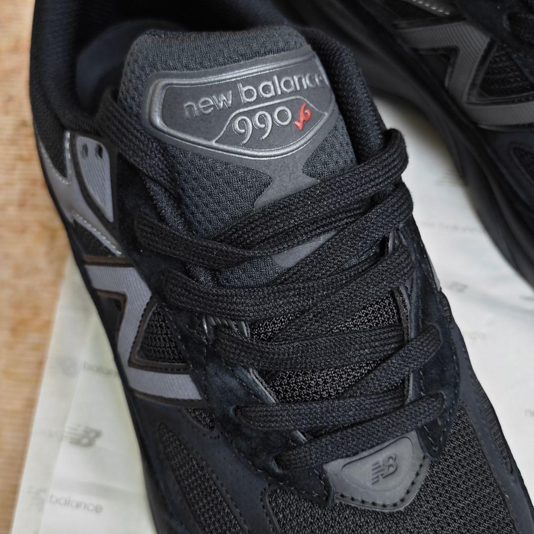 990v6 Black
