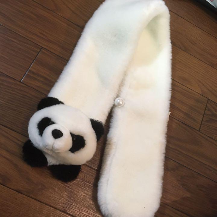 メルカリ パンダ ぬいぐるみ マフラー ネックウォーマー Longpo 上海空港 免税店 キャラクターグッズ 2 000 中古や未使用のフリマ
