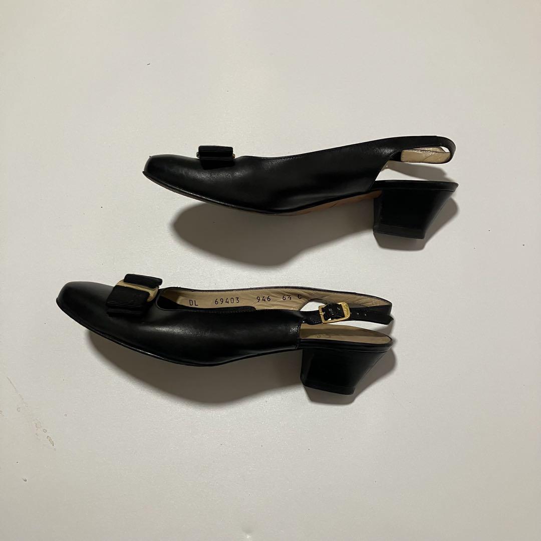 Salvatore Ferragamo 黒スリングバックシューズ　25.5cm靴