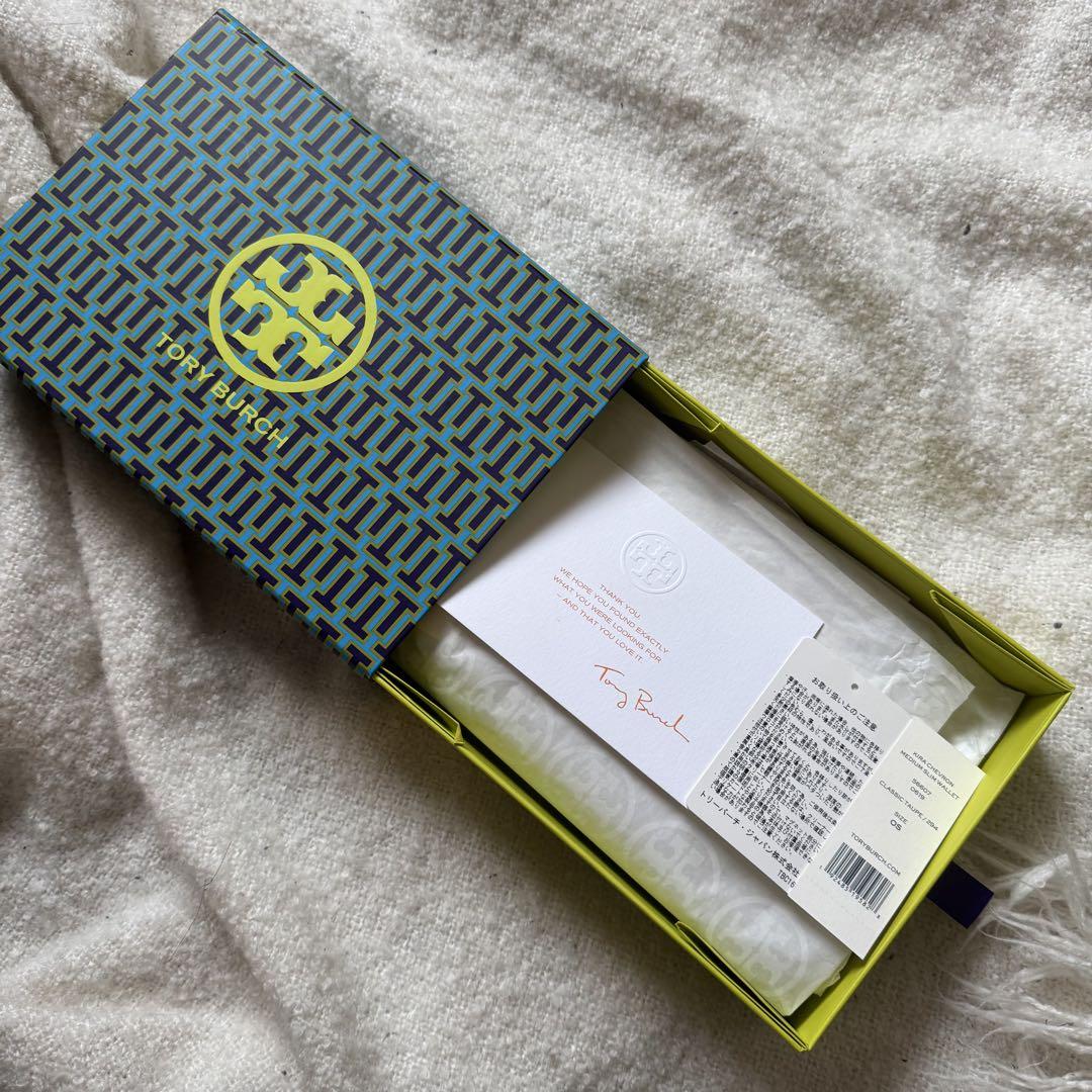 Tory Burch 二つ折り財布 ベージュ キルティング