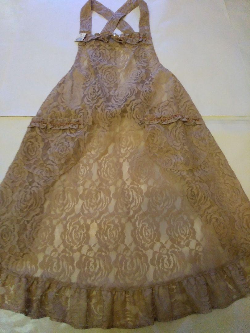 おしゃれエプロン。3900円一3500円。
