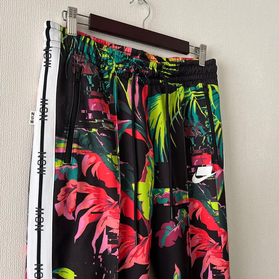NIKE NSW パンツ 松村北斗着用 フローラル トラックパンツ ジャージXL トラックパンツ NIKE NSW フラワー柄 サイドライン 松村北斗着用
