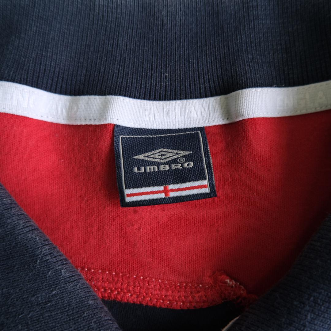 Umbro 00s ネイビー ポロシャツ イングランド代表　刺繍ロゴ　XL 古着 Umbro 00s ネイビー ポロシャツ イングランド代表 刺繍ロゴ XL