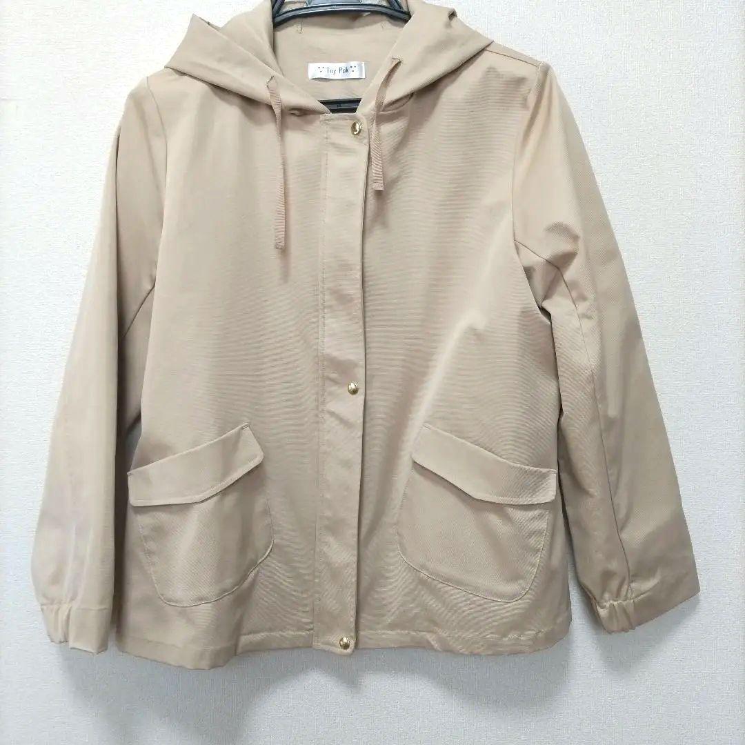 フード付き ベージュ ジャケット - メルカリ
