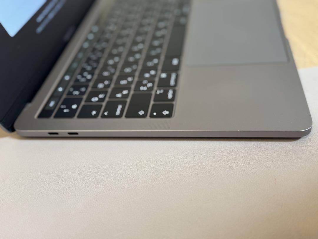 Macbook