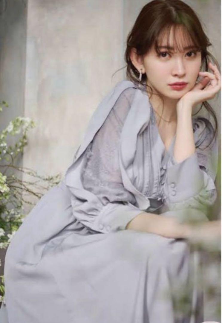 herlipto Lace Sleeve Crepe Long Dress