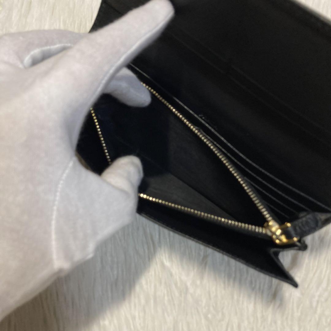 特別価格　送料無料　PRADA プラダ　長財布　黒　パスケース　チェーン