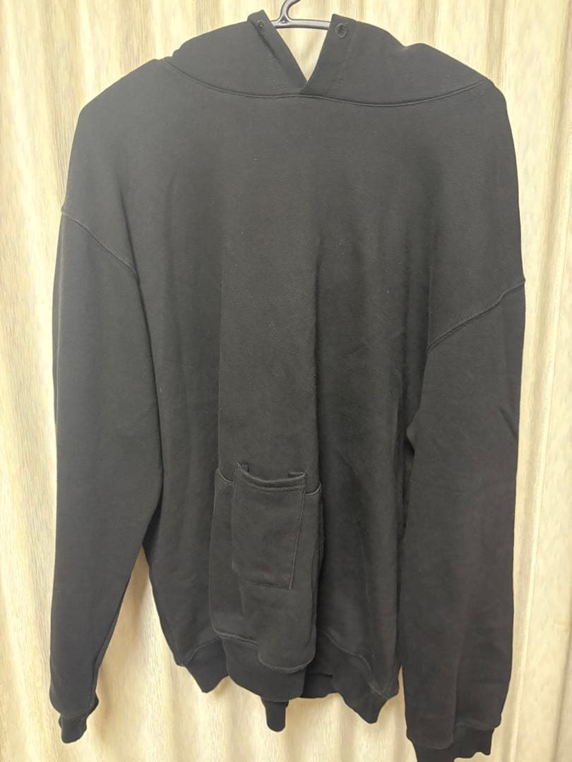 BALENCIAGA ブラックパーカー BALENCIAGA ブラックパーカー