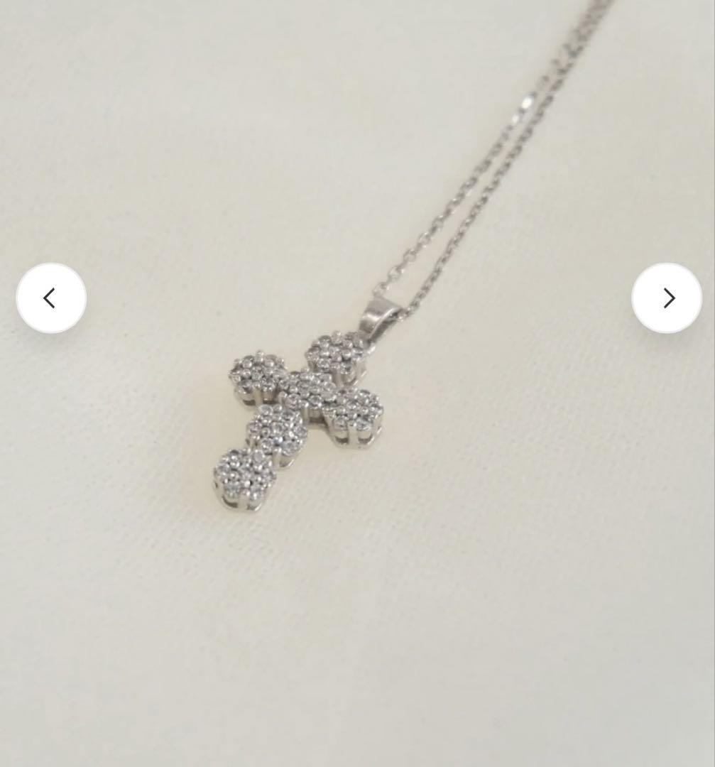Yilon ネックレス White gold