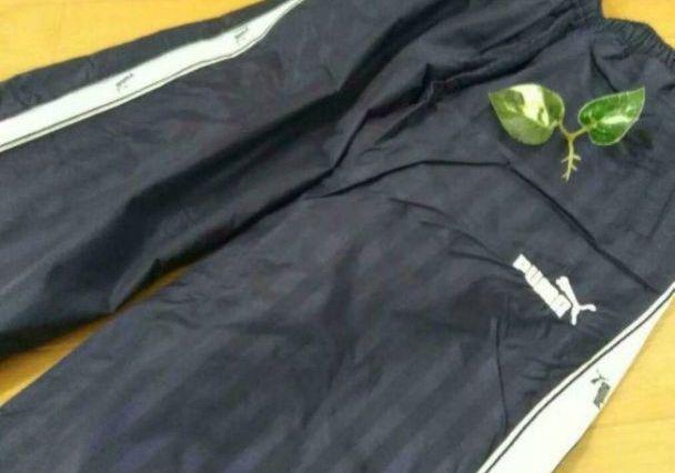 ◆美品◆PUMA◆プーマ　ウィンドパンツ◆裏トリコットシャカシャカパンツ/130