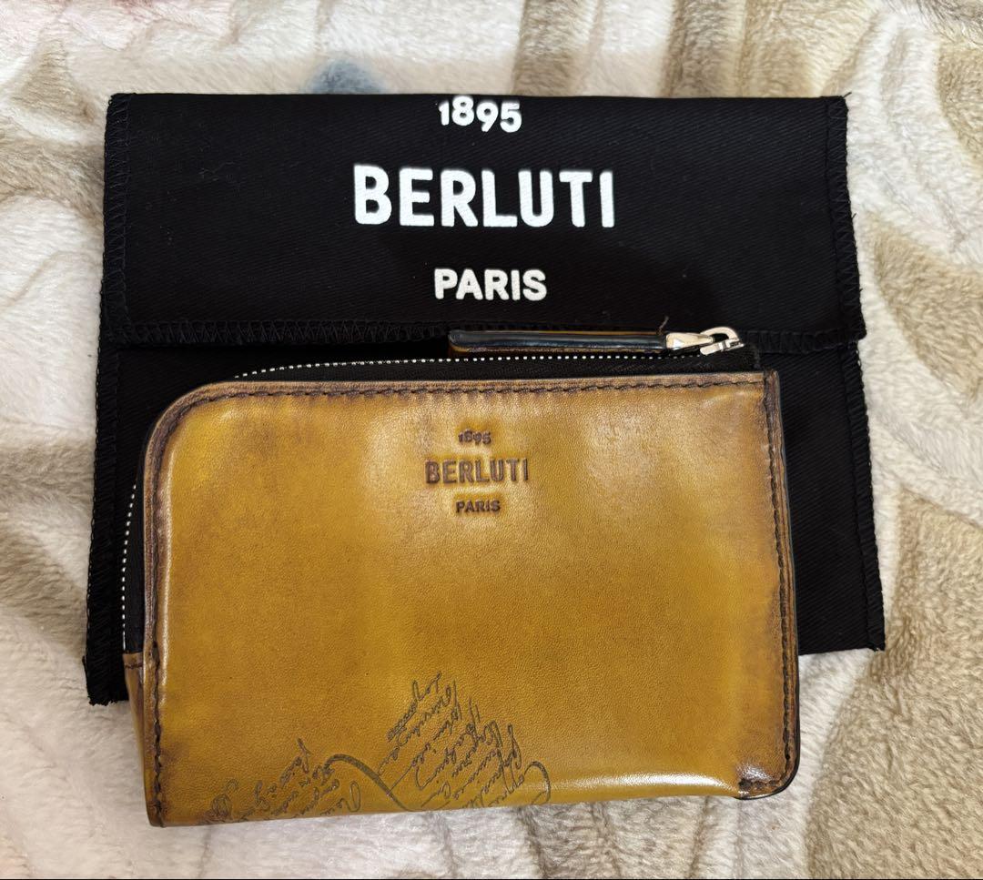 BERLUTI　エピュールスクリットカーフレザー　キーケース