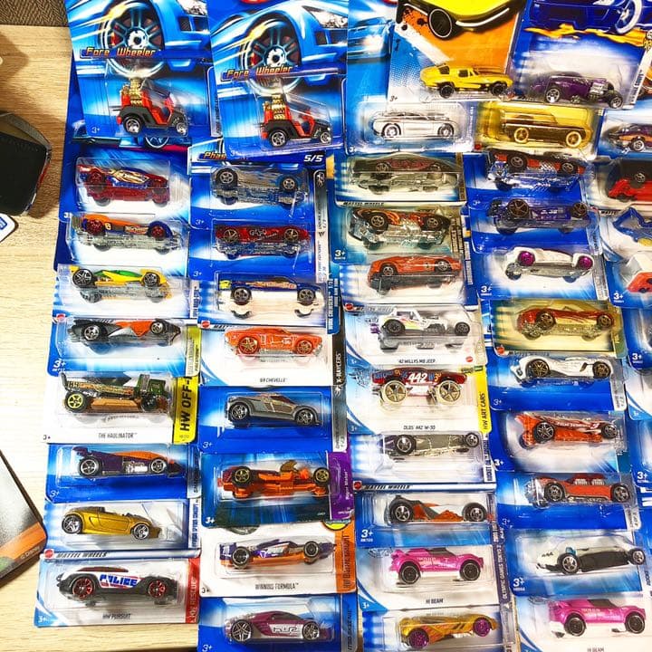 最大68%OFFクーポン ホットウィ-ルHot Wheelsミニカーまとめ売り144台