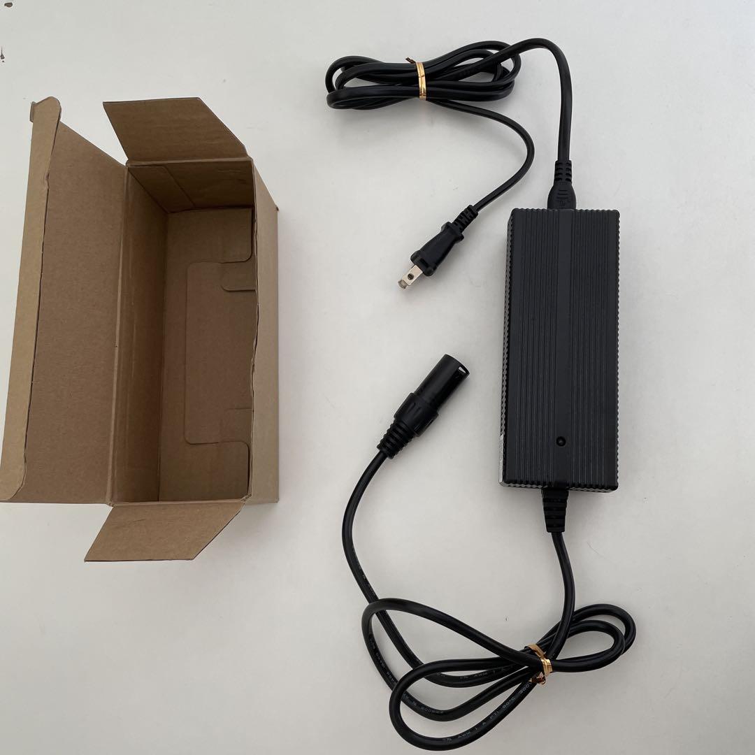 blazeスマートEV電動自転車用 充電器 ブレイズ ブレイズスマート 充電器 - メルカリ