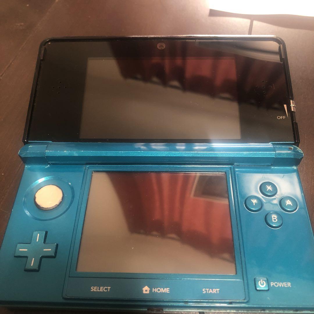 Nintendo 3ds 本体のみ　付属品無し
