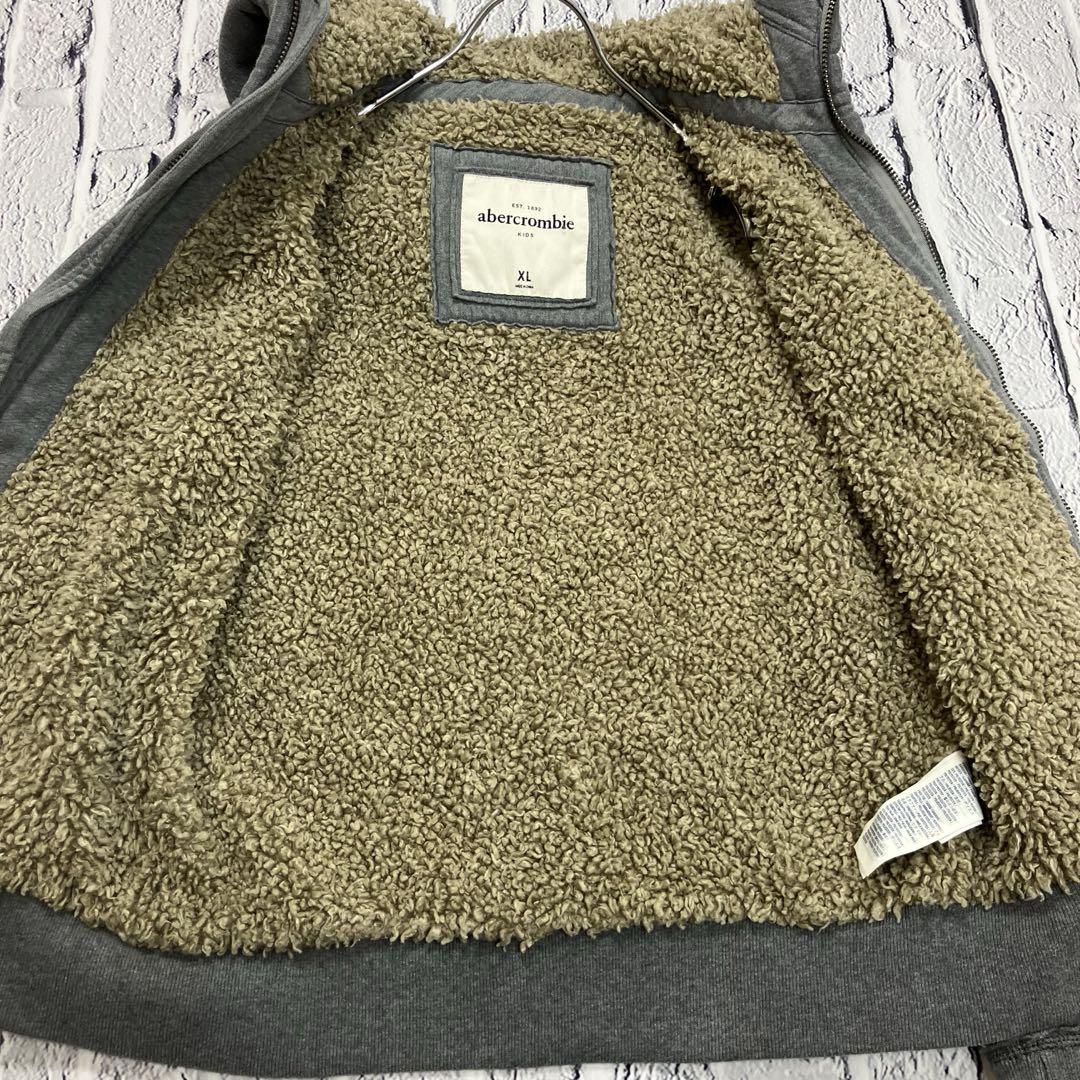 未使用級✨アバクロ 大きいサイズXL 裏地ボア 肉厚 パーカー トレーナー 刺繍