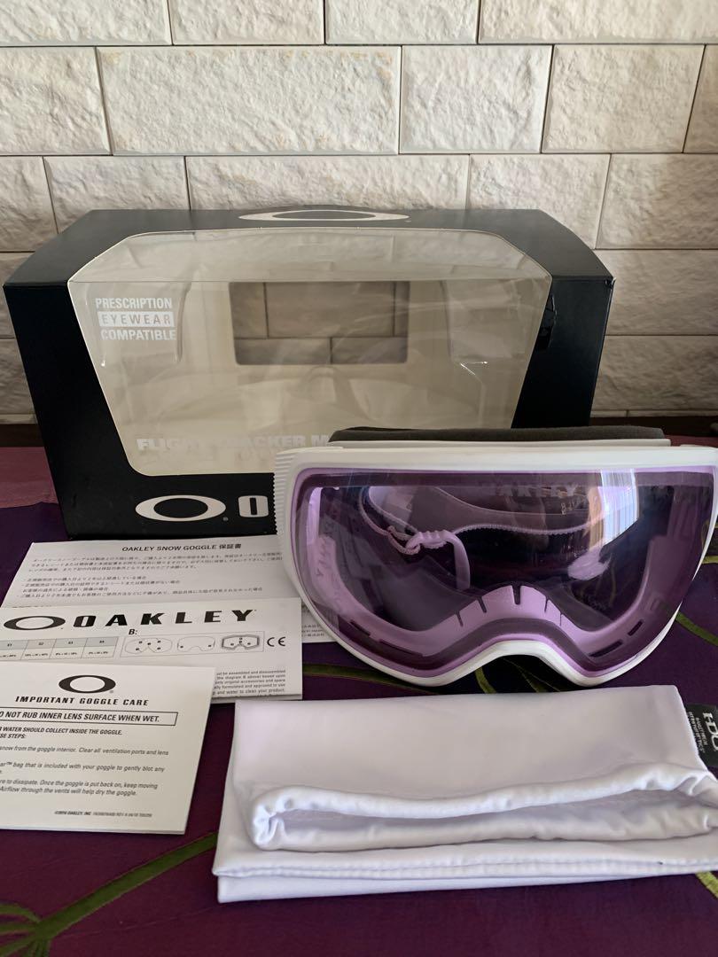 OAKLEY FLIGHT TRACKER 日本正規品