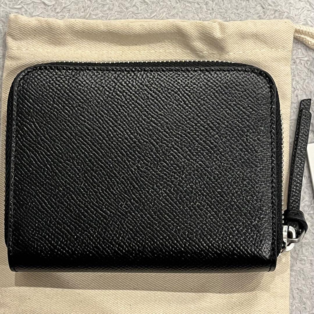 AMI PARIS ブラックレザー 二つ折り財布 保存袋付き
