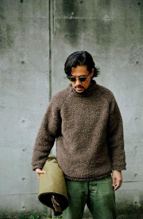 JOE McCOY MOCKNECK MOLE SWEATER (40)