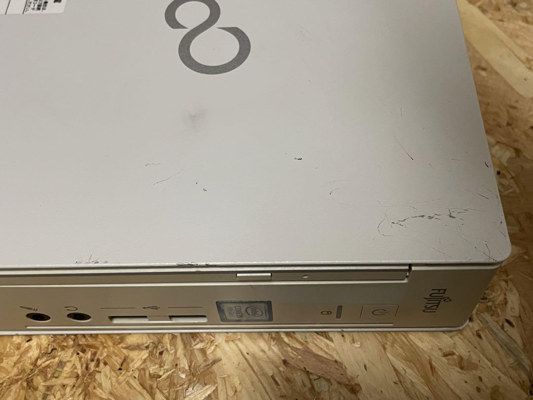⑥富士通 FUJITSU ESPRIMO Q558/B i5 9世代