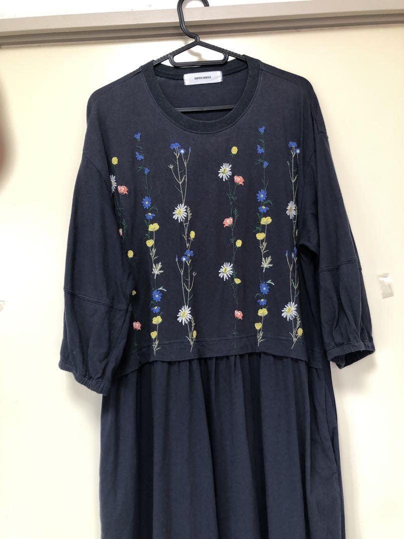 スーパーハッカ　花柄刺繍 ネイビー 七分袖ロングワンピース