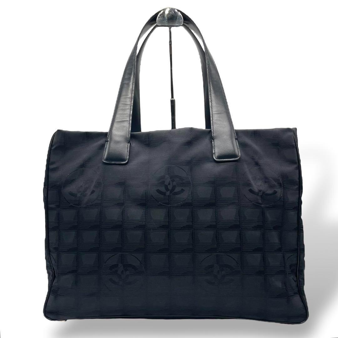 シャネル　CHANEL ニュートラベルラインMMトート　ココマーク　ブラック シャネルニュートラベルライン トートMM ラメ入り黒 ユニ