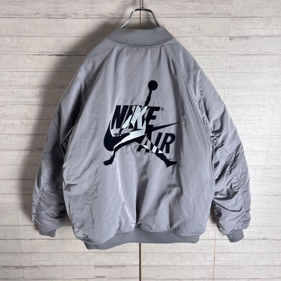 【即完売デザイン】 ナイキ エアジョーダン バックロゴ 刺繍 フライトジャケット 【即完売デザイン】 ナイキ エアジョーダン バックロゴ 刺繍 フライトジャケット