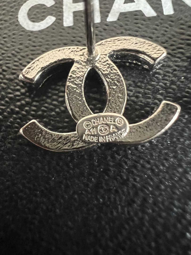 新品未使用　CHANEL 定番ピアス　廃盤モデル