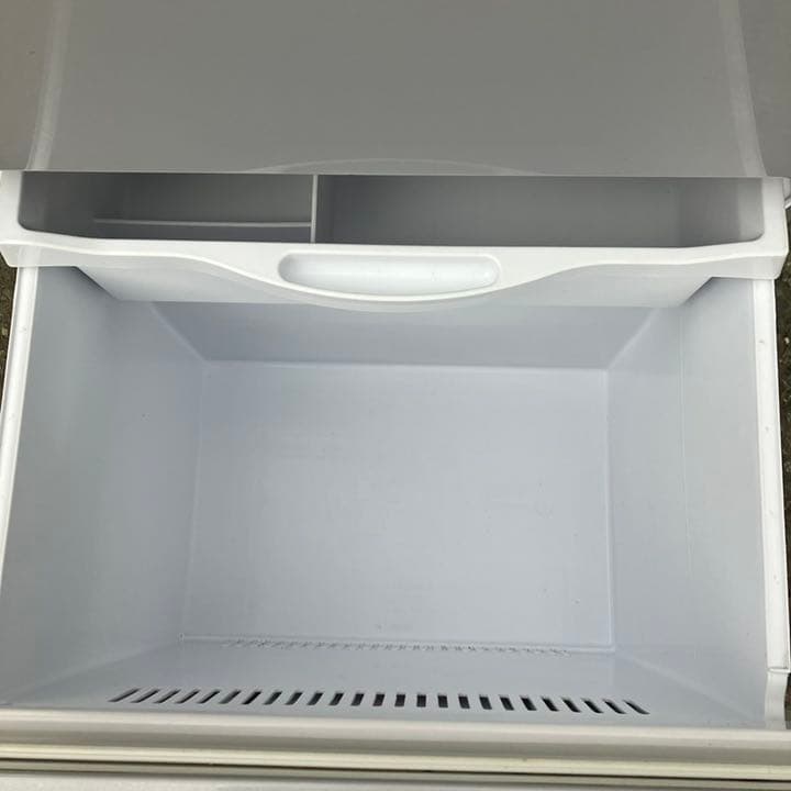 620☆送料設置無料☆日立☆大型冷蔵庫自動製氷機能付き☆302L☆安い