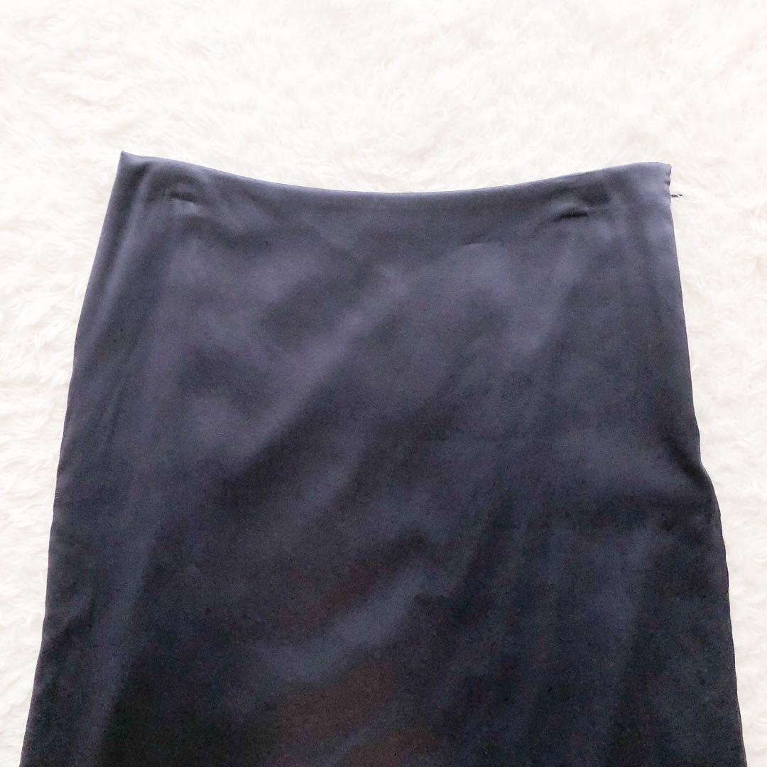 美品✨《マディソンブルー》23SS マーメイドスカート　シルクサテン　ストレッチ