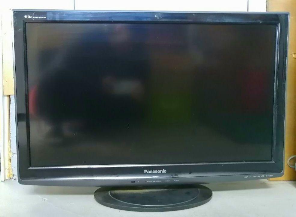 Panasonic VIERA プラズマテレビ 32型 2009年製 ①