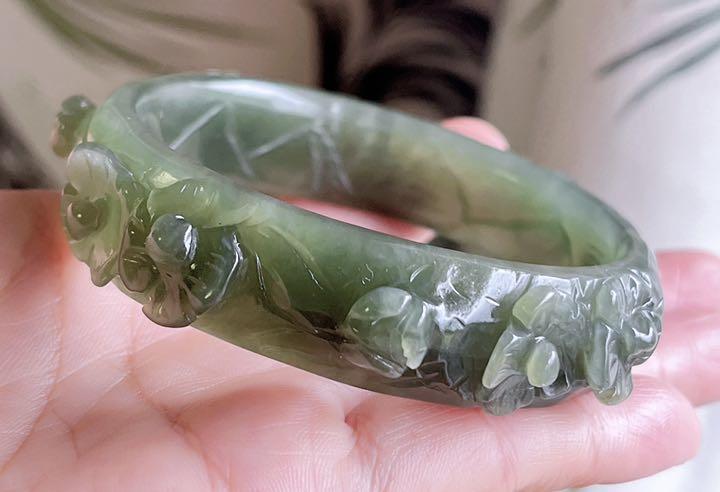 最新のデザイン 天然無処理 逸品和田玉碧玉粉青 バングル(特価) バングル/リストバンド 最新のデザイン 天然無処理 逸品和田玉碧玉粉青 バングル(特価) バングル/リストバンド