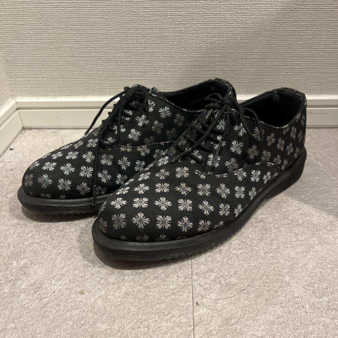 ドクターマーチン　総柄シューズ　黒　UK4 3ホール