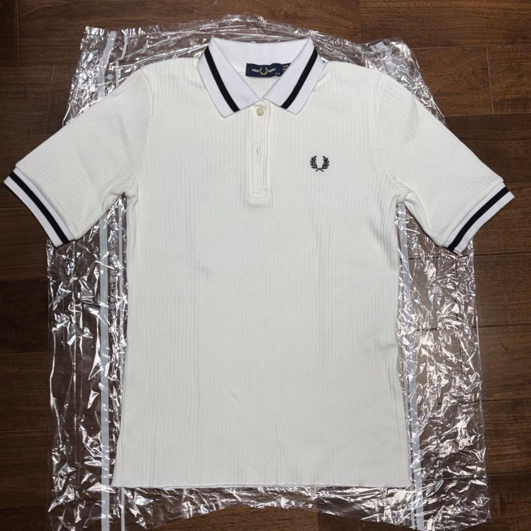 Fred Perry ホワイト 半袖ポロシャツ　リブ編み　レディース