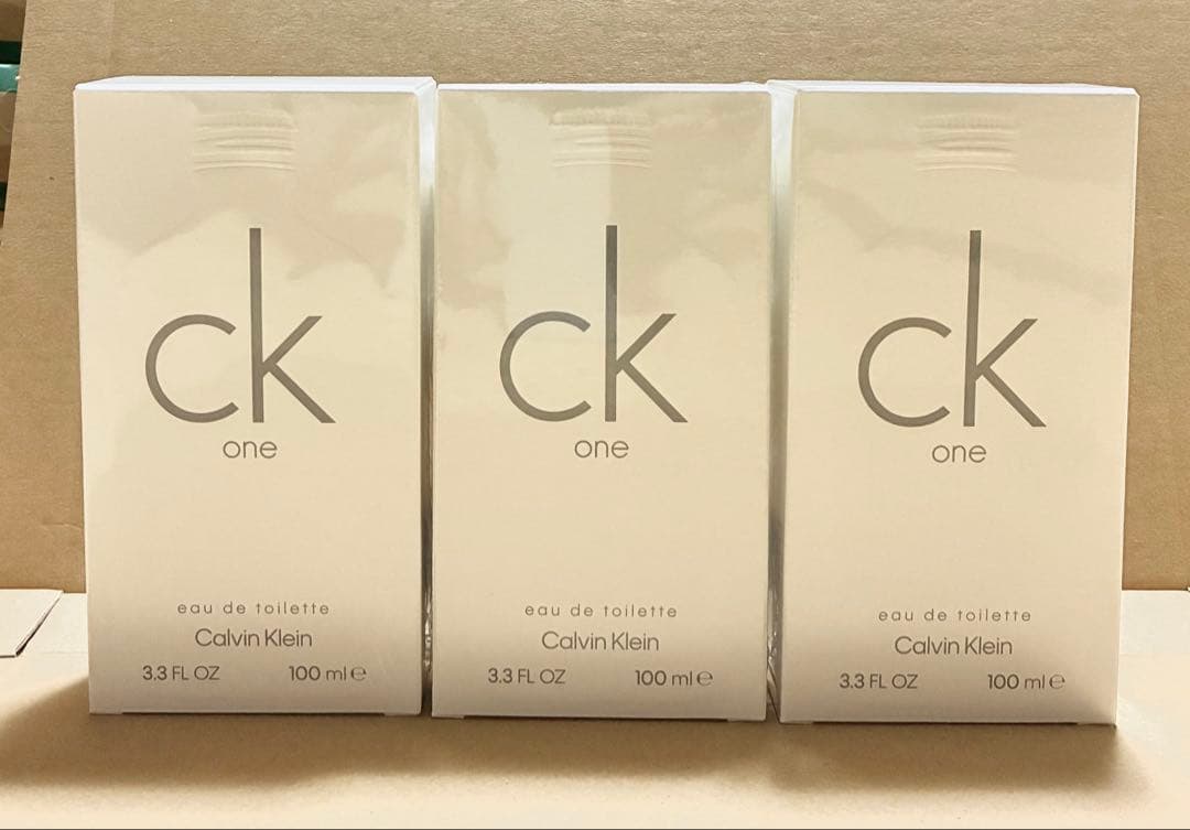 〓新品〓カルバンクライン CK one EDT 100ml×3本〓送料0！