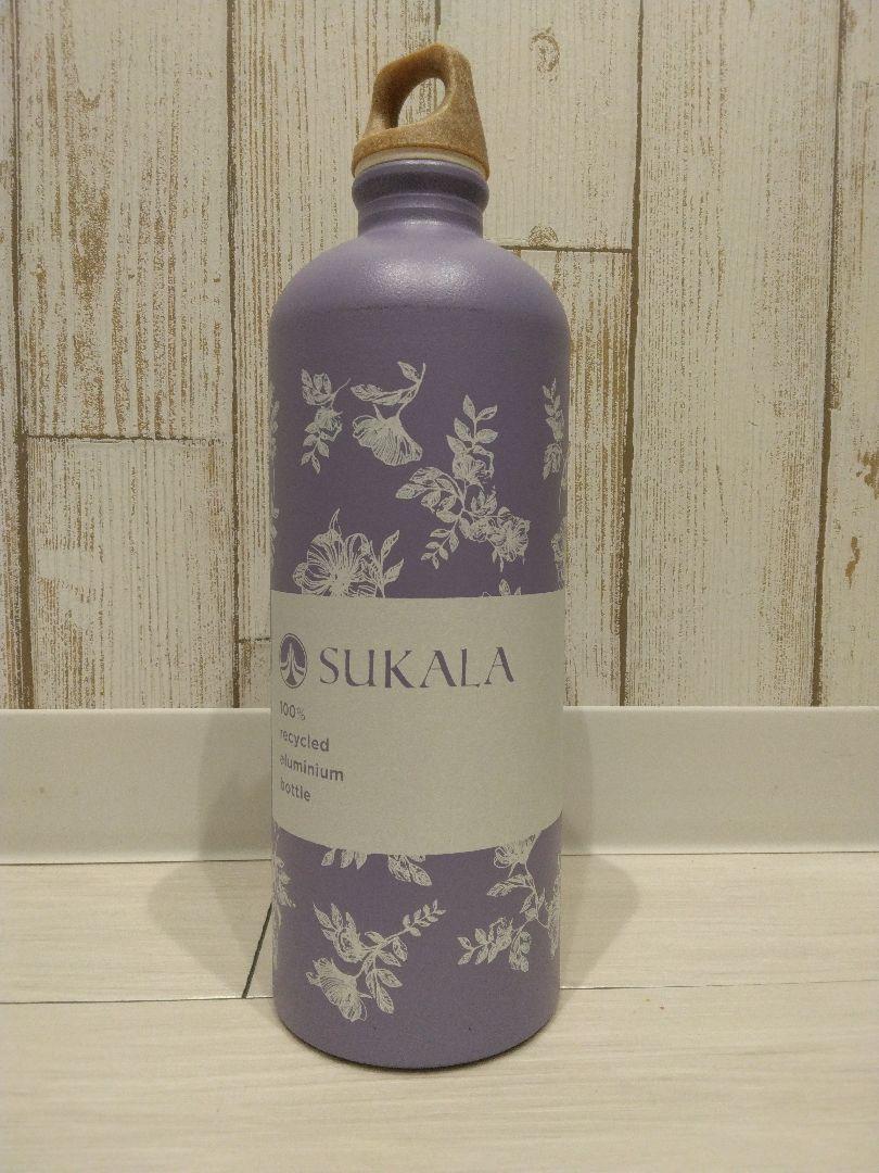 ヨガウェア LAVA (SUKALA) タンクトップとレギンス