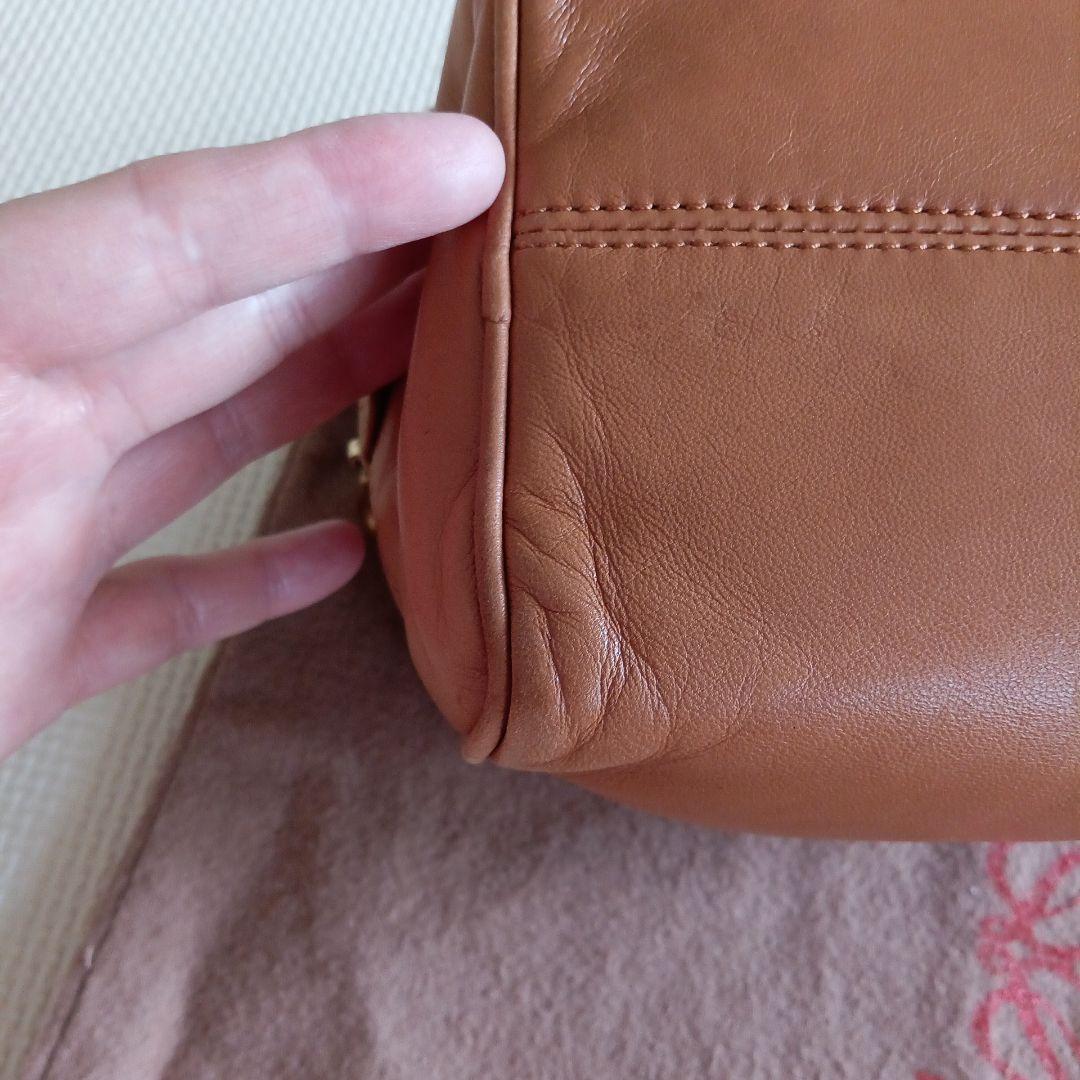LOEWE　レザー ハンドバッグ