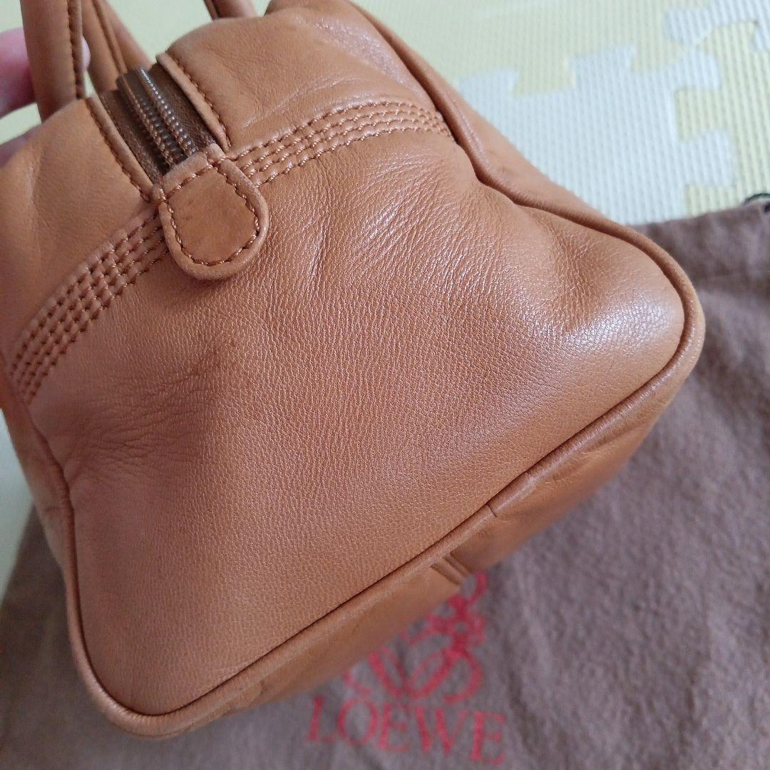 LOEWE　レザー ハンドバッグ