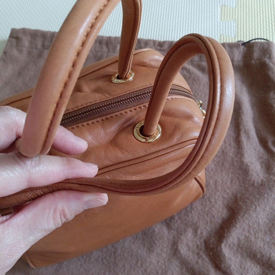 LOEWE　レザー ハンドバッグ