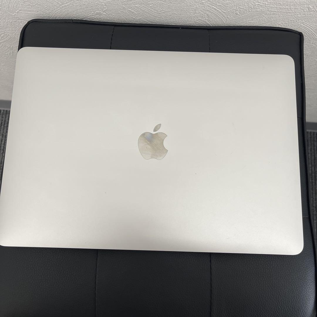 Ｎ*様 MacBook Pro シルバー 13インチ 2019 128GB 8G
