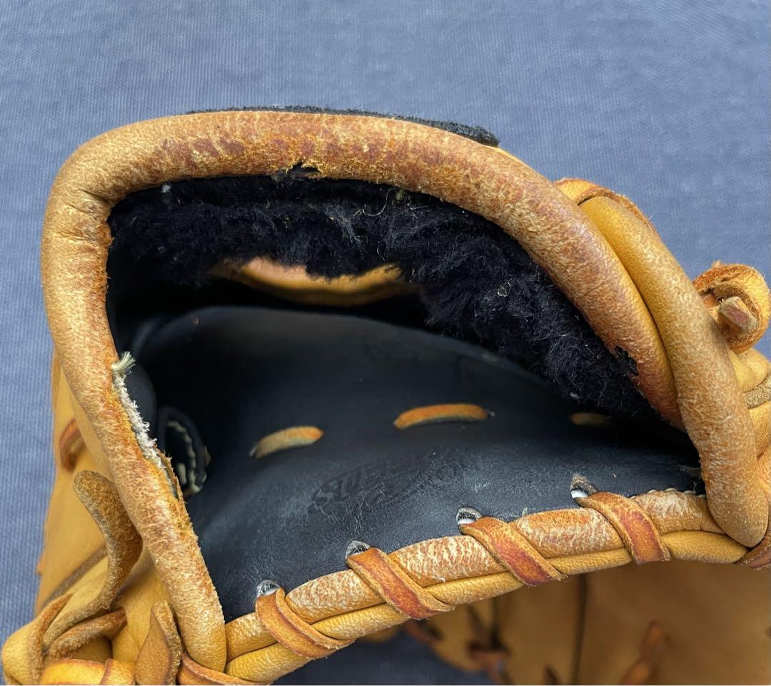 レア！　ミズノ　野球 軟式グローブ 一般用　大人　左投げ　グラブ　ピッチャー