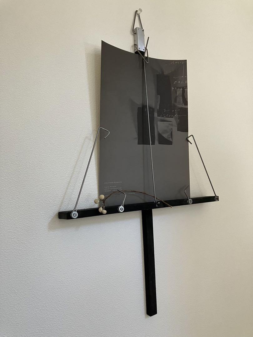 その他 chikuni book on the wall