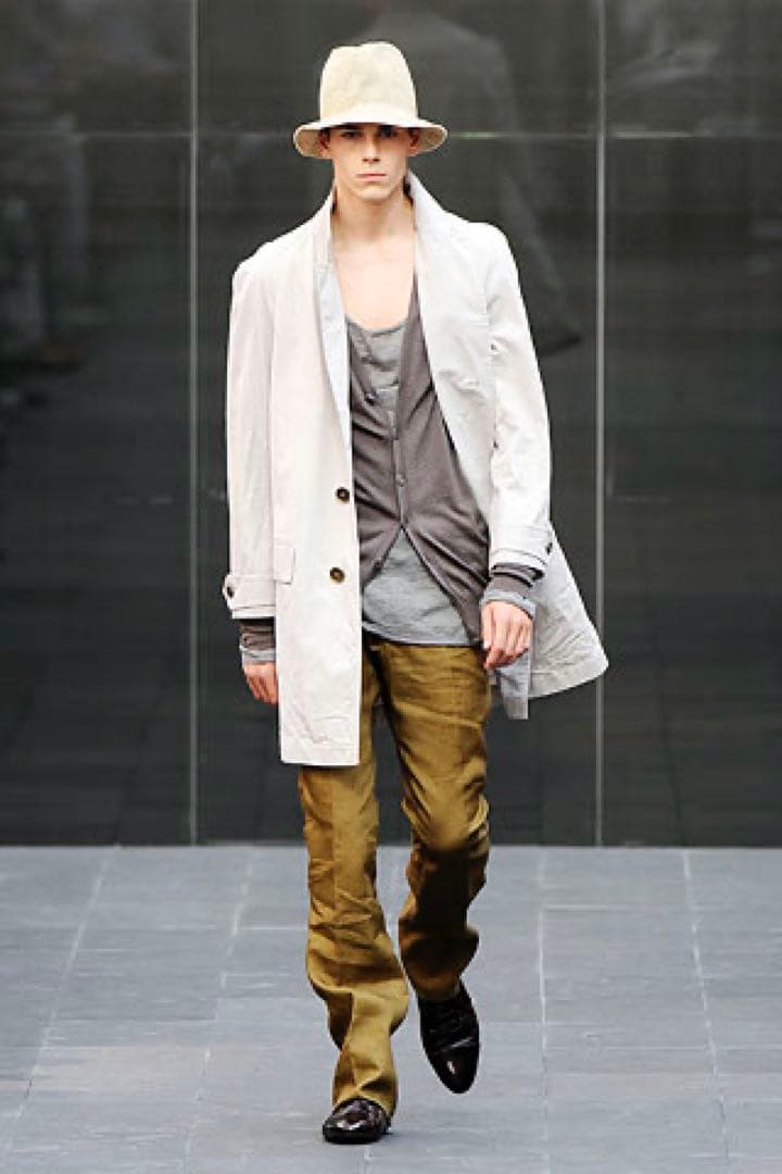 新品未使用バーバリープローサムカーディガンコートスウェットニットバッグジャケット