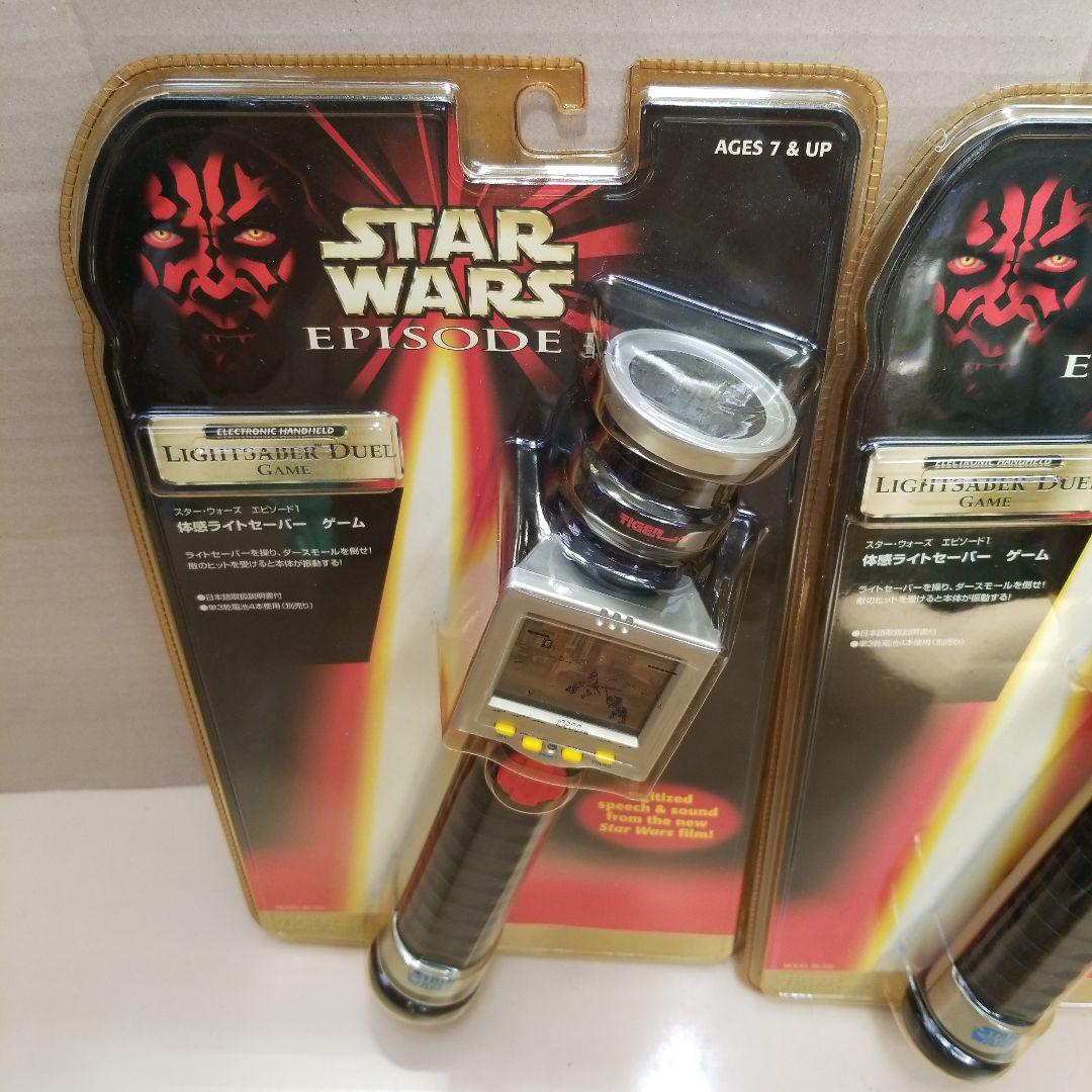 新品未開封 スターウォーズ エピソード1 体感ライトセーバー