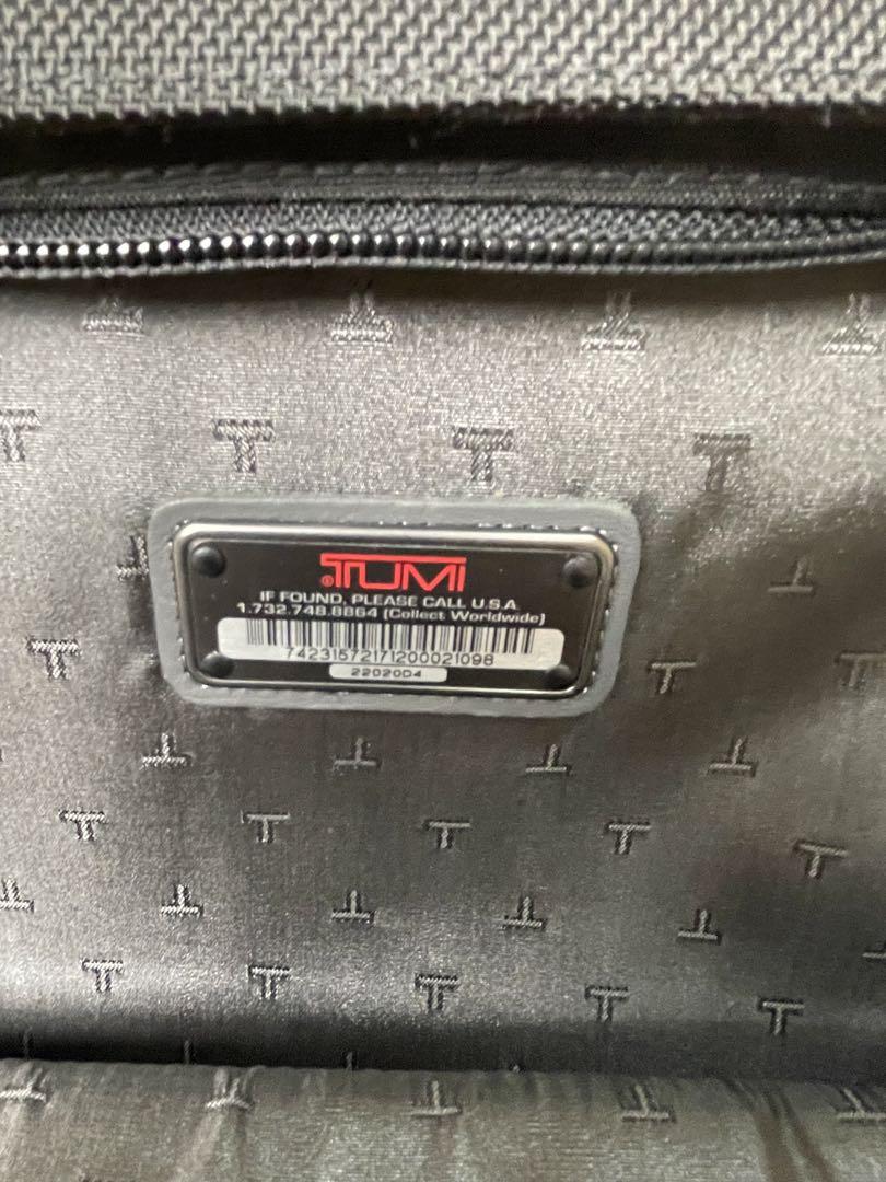 TUMI トゥミ キ　キャリーケース ブラック　【訳あり】
