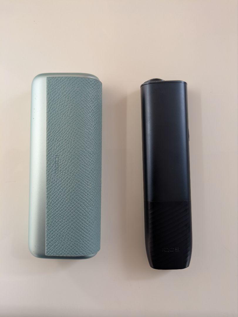 電子タバコ本体と充電ケースセット