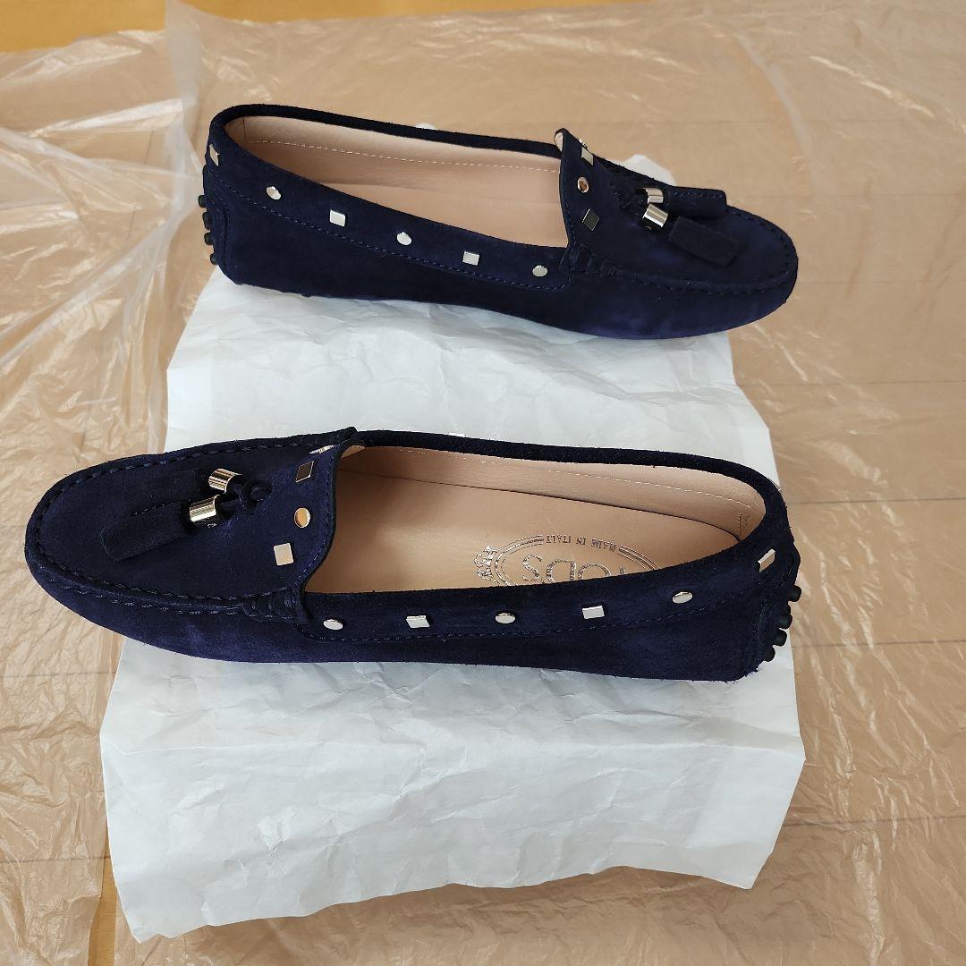 TOD'S　レディース　ドライビングシューズ