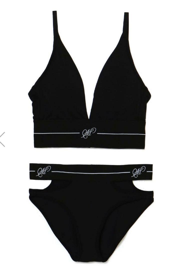 meltthelady ”M” triangle bra shorts set