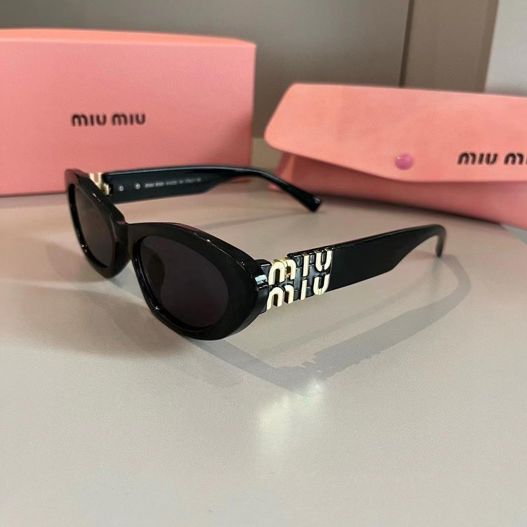 MIUMIU サングラス - 小物最 安値 価格